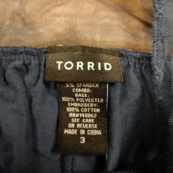 Torrid Mesh Yoke Embroidered Tank Top Women’s 3 Navy Blue Plus Size - Picture 3 of 8